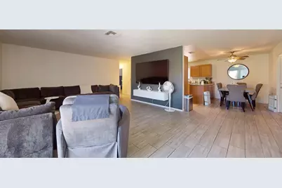 27305 Hombria Drive, Cathedral City, CA 92234 - Photo 5