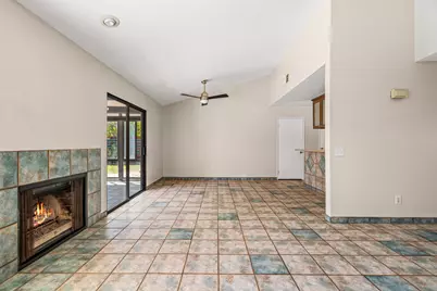 1351 E Luna Way, Palm Springs, CA 92262 - Photo 7
