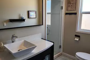 6225 S Verdun Ave, Los Angeles, CA 90043 - Photo 9
