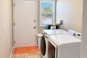 6225 S Verdun Ave, Los Angeles, CA 90043 - Photo 31