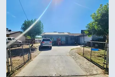 401 N Carlton Avenue, Blythe, CA 92225 - Photo 1