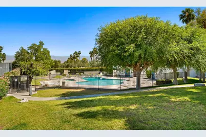 48680 Desert Flower Drive, Palm Desert, CA 92260 - Photo 19