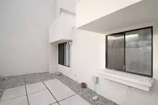 48680 Desert Flower Dr, Palm Desert, CA 92260 - Photo 13