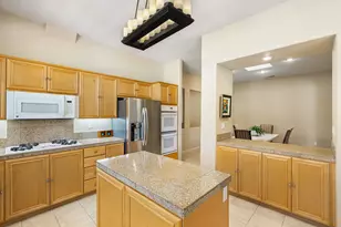 285 Kavenish Dr, Rancho Mirage, CA 92270 - Photo 9