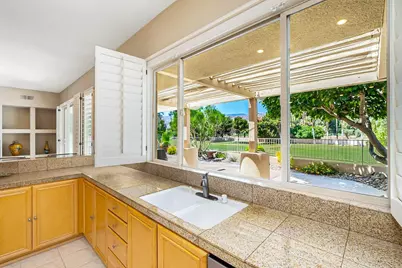 285 Kavenish Drive, Rancho Mirage, CA 92270 - Photo 9