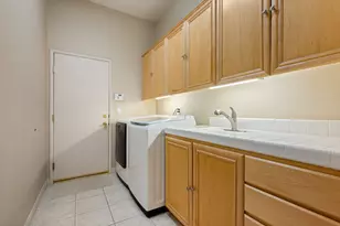 285 Kavenish Dr, Rancho Mirage, CA 92270 - Photo 23