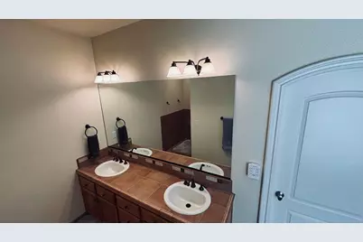 2177 Cadjew Street, Redding, CA 96003 - Photo 35