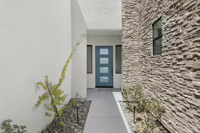 49889 Crescent Passage, Palm Desert, CA 92211 - Photo 3