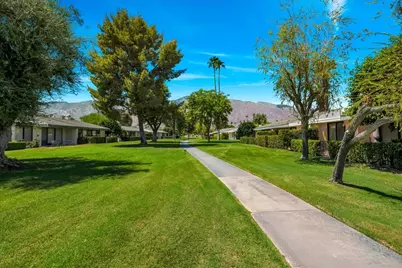1957 Grand Bahama Drive E, Palm Springs, CA 92264 - Photo 3
