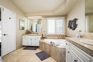 372 Muirfield Dr, Palm Desert, CA 92211 - Photo 45