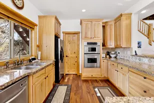 39737 Flicker Rd, Fawnskin, CA 92333 - Photo 23