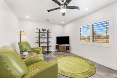 6829 Palisade Way, Yucca Valley, CA 92284 - Photo 19