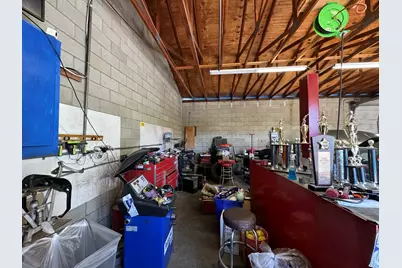 49927 29 Palms Highway, Morongo Valley, CA 92256 - Photo 17