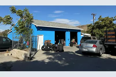 49927 29 Palms Highway, Morongo Valley, CA 92256 - Photo 13