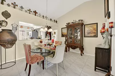 218 Desert Falls Drive E, Palm Desert, CA 92211 - Photo 5