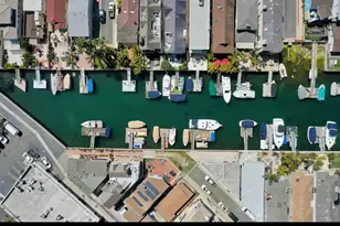 410 Clubhouse Ave, Newport Beach, CA 92663 - Photo 37