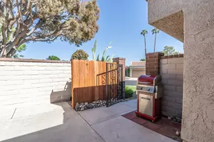 36075 Paseo Circulo W, Cathedral City, CA 92234 - Photo 3
