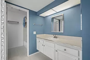 36075 Paseo Circulo W, Cathedral City, CA 92234 - Photo 15
