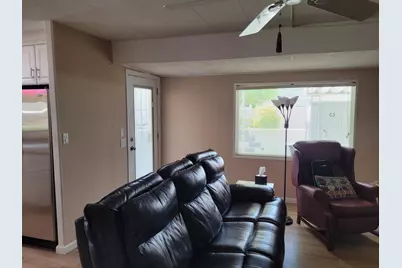 33250 Barcelona Drive, Thousand Palms, CA 92276 - Photo 15