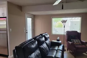 33250 Barcelona Dr, Thousand Palms, CA 92276 - Photo 15