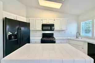 79220 Laurie Ct, La Quinta, CA 92253 - Photo 9
