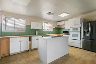 6637 Galleta Ave, 29 Palms, CA 92277 - Photo 13