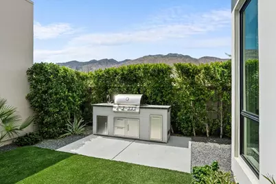 161 Holliday Way, Palm Springs, CA 92262 - Photo 45