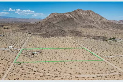59962 Rocky Avenue, Landers, CA 92285 - Photo 21