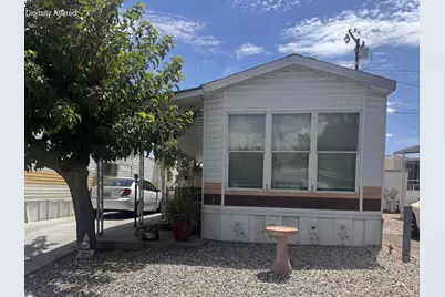 7484 Kickapoo Trail, Yucca Valley, CA 92284 - Photo 13