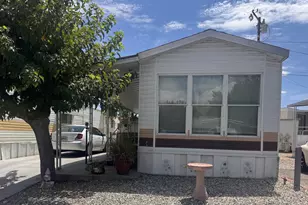 7484 Kickapoo Trail, Yucca Valley, CA 92284 - Photo 13