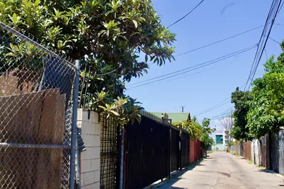 10328 Hickory Street, Los Angeles, CA 90002 - Photo 11