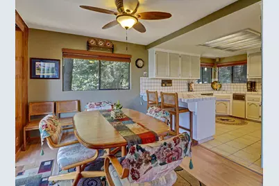 214 S Fairway Drive, Lake Arrowhead, CA 92352 - Photo 13