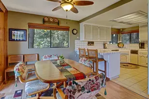 214 S Fairway Dr, Lake Arrowhead, CA 92352 - Photo 13