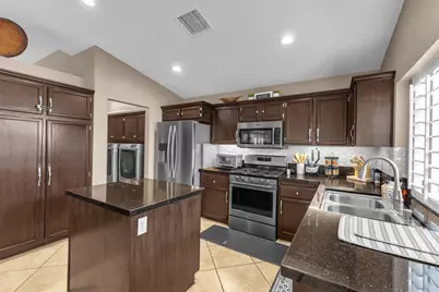 44310 Villeta Drive, La Quinta, CA 92253 - Photo 31