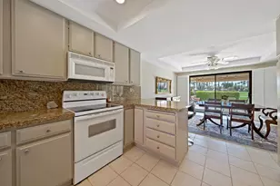 44 Maximo Way, Palm Desert, CA 92260 - Photo 9