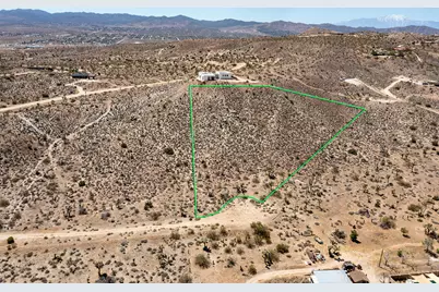 57823 Hilton Lane, Yucca Valley, CA 92284 - Photo 11