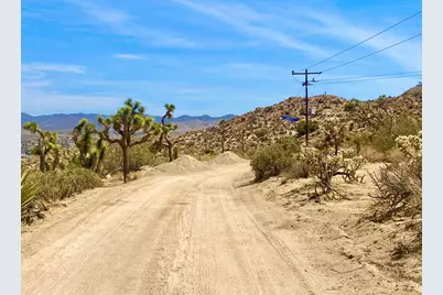 104 Bandera Road, Yucca Valley, CA 92284 - Photo 31