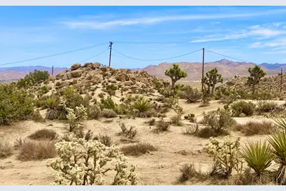 104 Bandera Road, Yucca Valley, CA 92284 - Photo 5