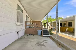 74711 Dillon Road, Desert Hot Springs, CA 92241 - Photo 35