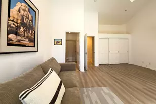 222 Canyon Cir N, Palm Springs, CA 92264 - Photo 21