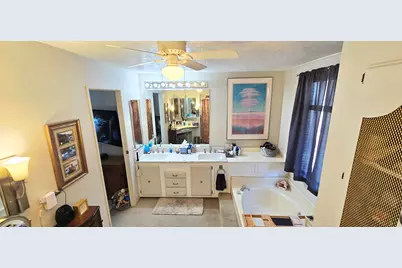 38820 Desert Greens Drive E, Palm Desert, CA 92260 - Photo 17