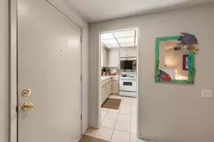 2367 Mira Monte Cir W, Palm Springs, CA 92264 - Photo 3
