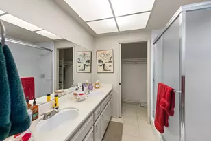 2367 Mira Monte Cir W, Palm Springs, CA 92264 - Photo 15