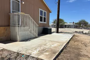 2372 Oahu Ln, Thermal, CA 92274 - Photo 15
