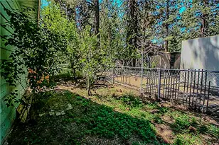 945 Greenway Dr, Big Bear City, CA 92314 - Photo 47