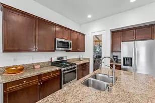 43693 Treviso Dr, Indio, CA 92203 - Photo 9