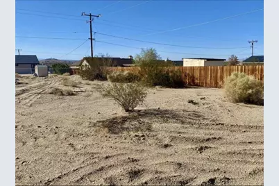 8219 Araby Avenue, Twentynine Palms, CA 92277 - Photo 11