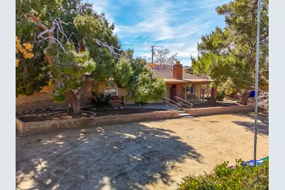57885 El Dorado Drive, Yucca Valley, CA 92284 - Photo 3
