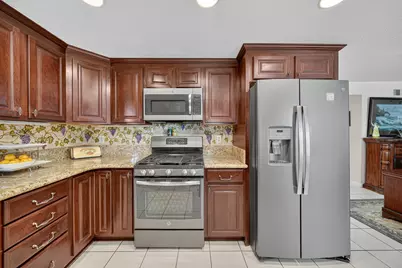 22710 E Main Street, Grand Terrace, CA 92313 - Photo 13