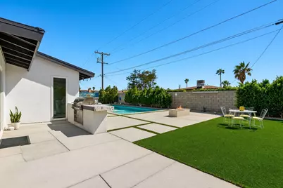 359 W Bon Air Drive, Palm Springs, CA 92262 - Photo 25